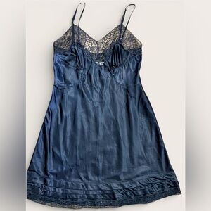 Vintage 1950s Barbizon Acclaim Satin Sylfaire Navy Lace Chemise Slip Sm/Med